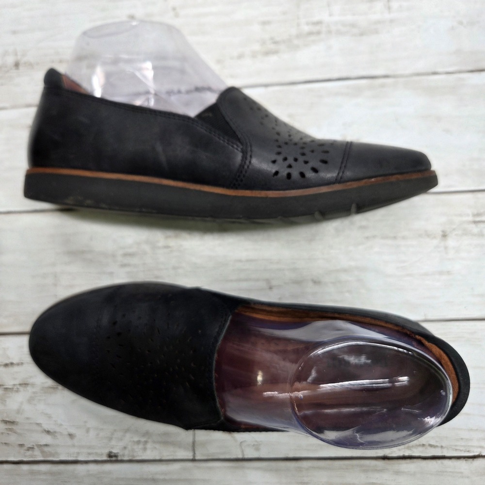 Cobb Hill CI3992 Perforated Leather Loafers Women 7 Black Slip On Shoes
